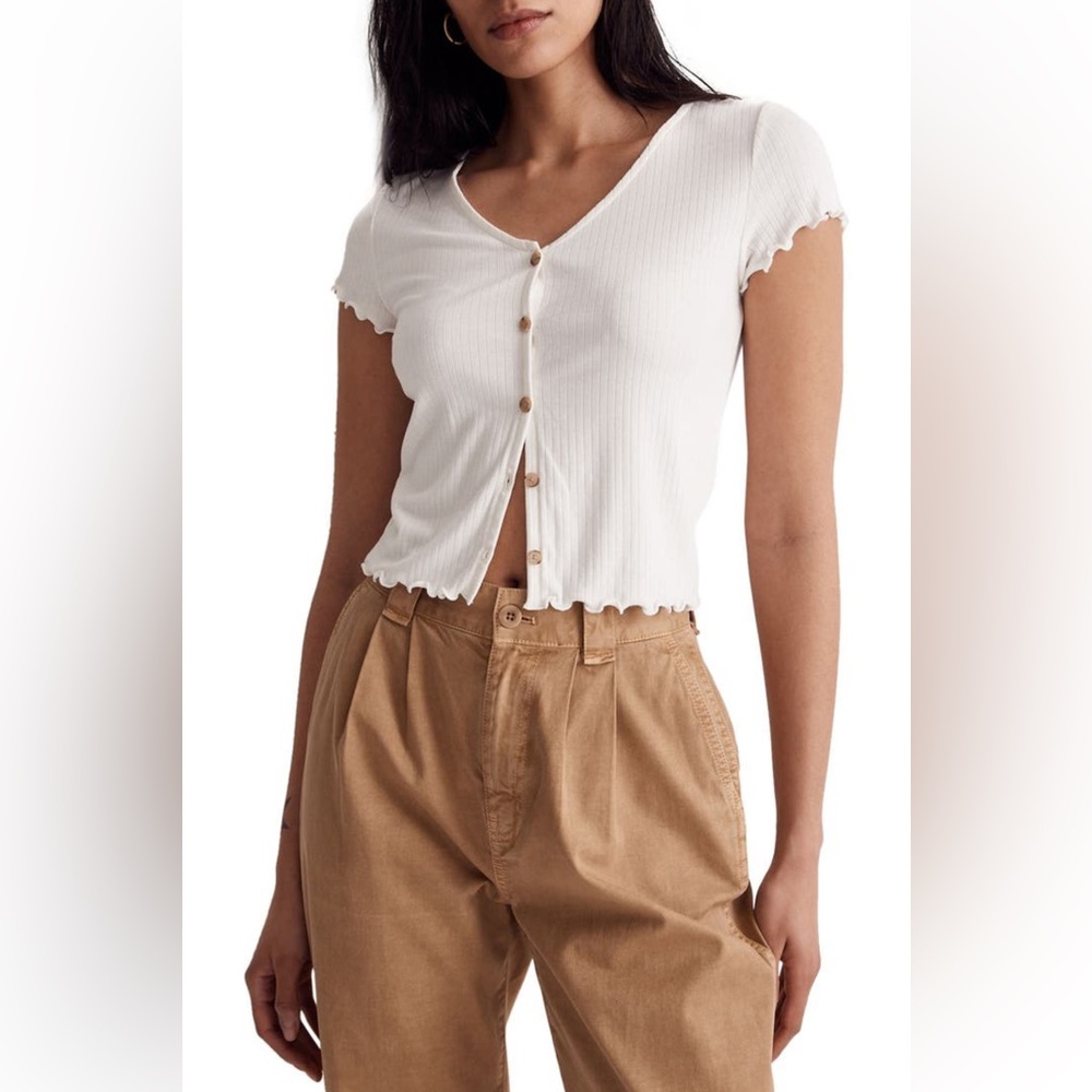 Madewell Ribbed Button-Front V-Neck Tee - Picture 2 of 8